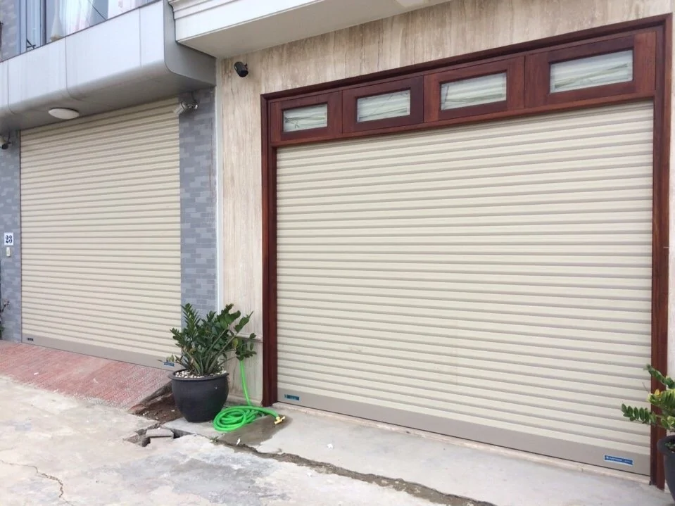 Bước 1: Đo kích thước của cửa