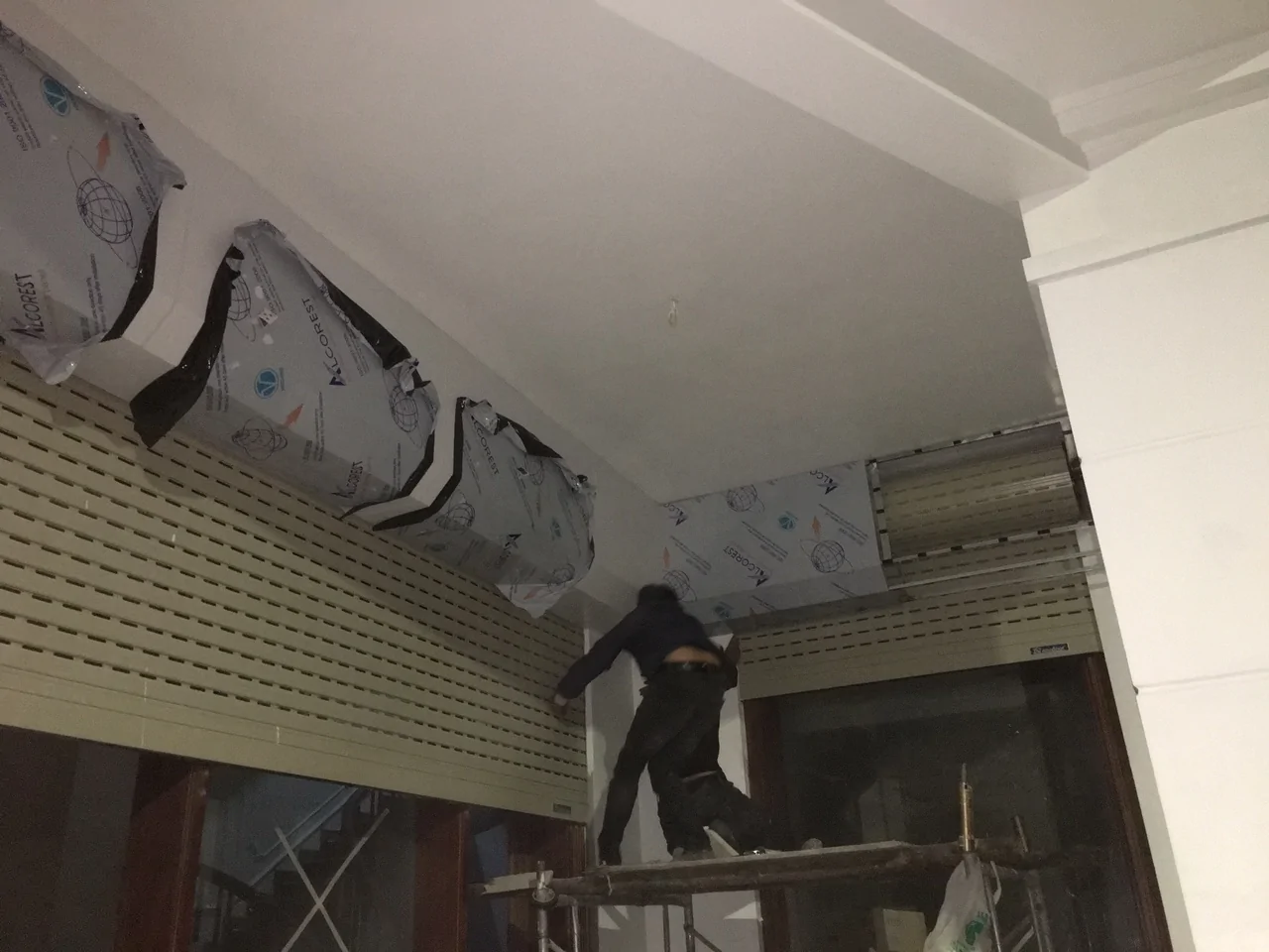 Tiêu chí cần có khi lựa chọn cửa cuốn an toàn